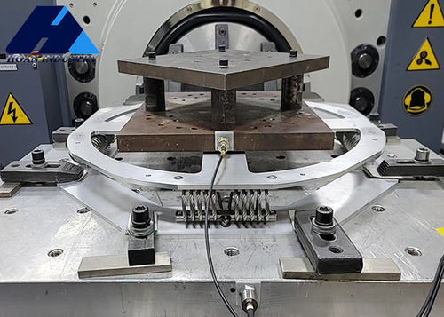 Последние новости компании о Компания Xi'an Hoan Microwave Co.. Ltd получила патент на новые вибрационные изоляторы.